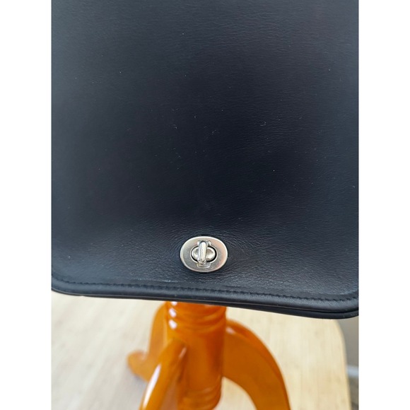 Vintage Coach black leather turnlock crossbody | made in USA LS3-9620 - Picture 2 of 13